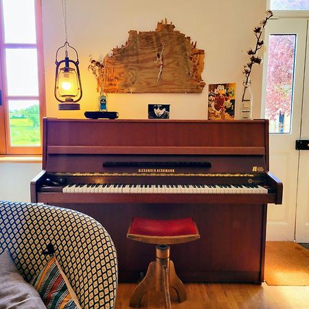 Готель La Maison Folia Contrieres Екстер'єр фото