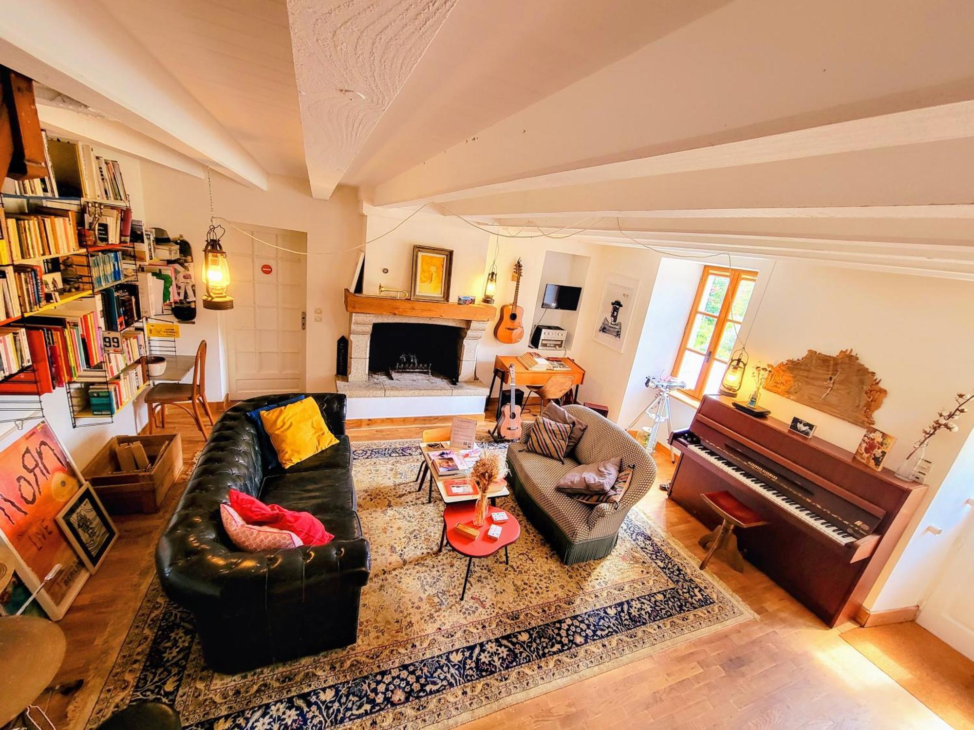 Готель La Maison Folia Contrieres Екстер'єр фото